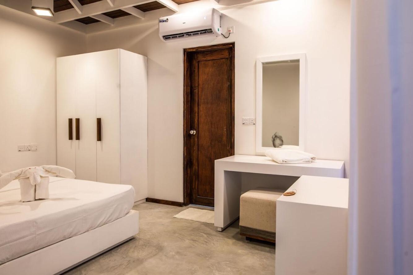 Brickwood Ganduvaru Private Villas Rasdhoo Oda fotoğraf