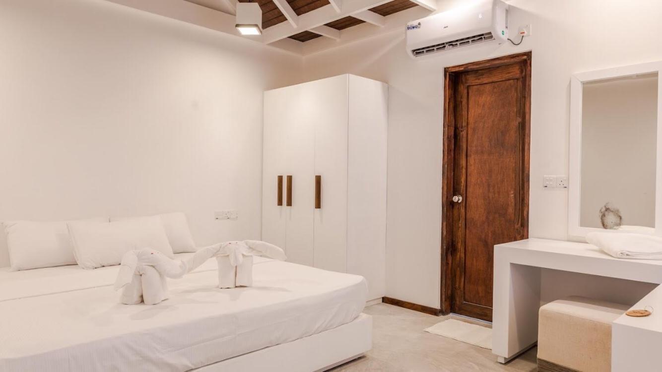 Brickwood Ganduvaru Private Villas Rasdhoo Oda fotoğraf